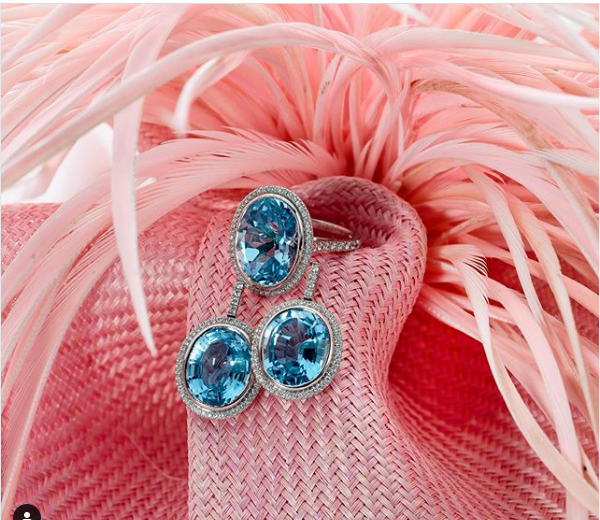 colured jewellery
