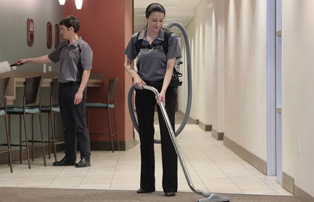 contennt floor vaccum