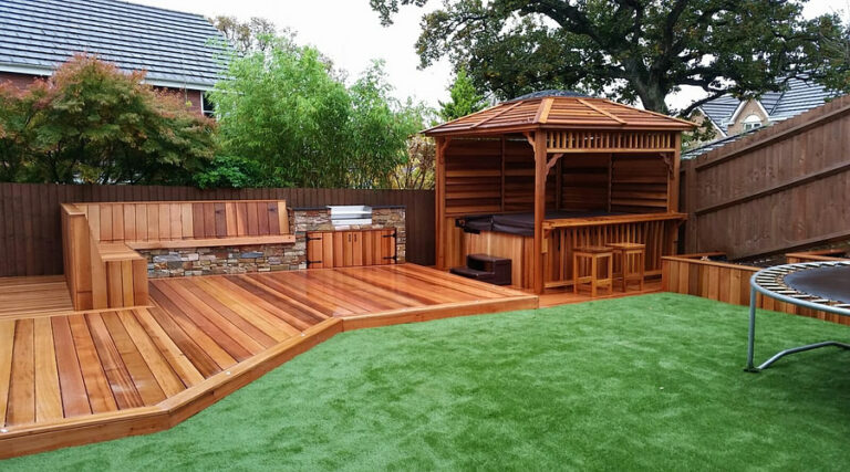 Decking Services5 768x427