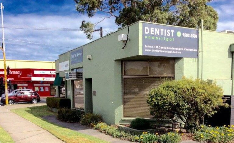 Dentist On Warrigal Cheltenham   dentist Warrigal   Dental Clinic External 768x470