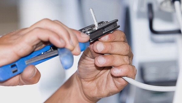 Hire Electrical contractors