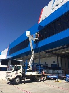 Commercial WIndow Cleaning 2 e1593735083395