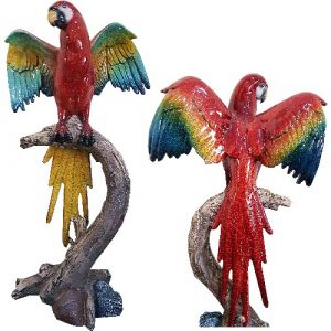 macaw parrot statue 300x300 1