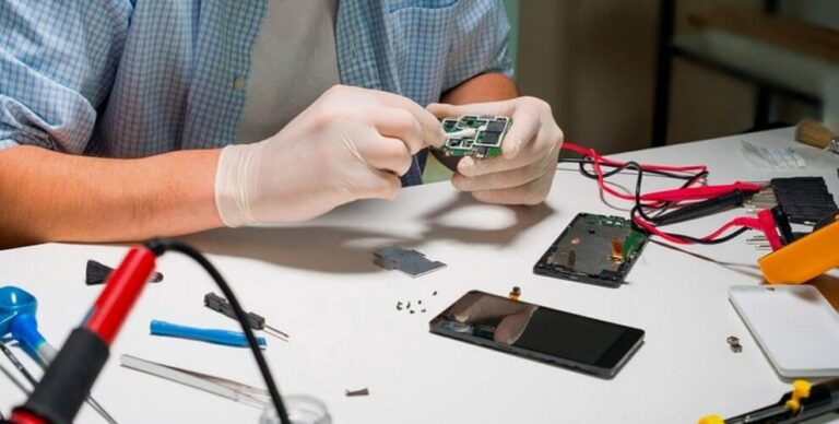 mobile repairing authorized service centres 768x388