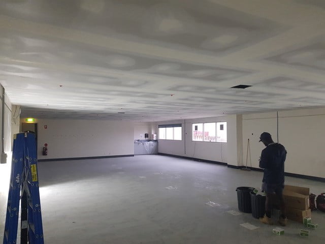 commercial electrian