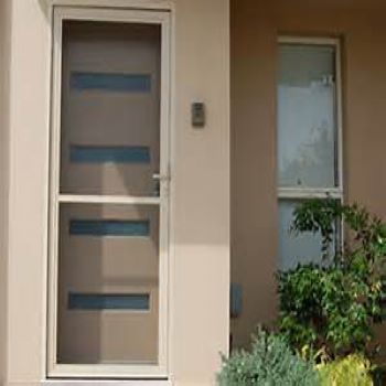 Basic screen door