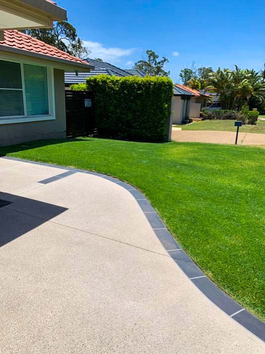 lawn mowing gardening caloundra 3