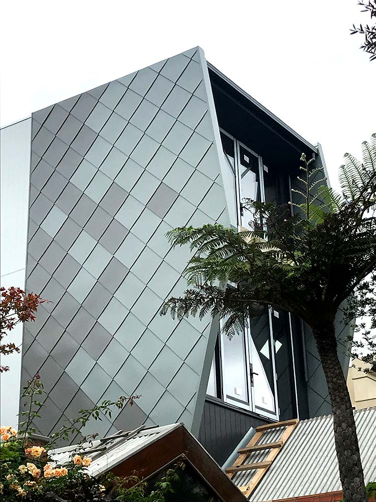 Total Roofing 12