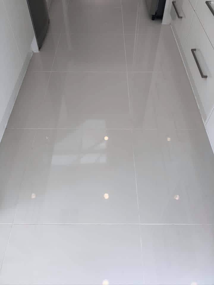 Sapphire Clean white tile cleaning