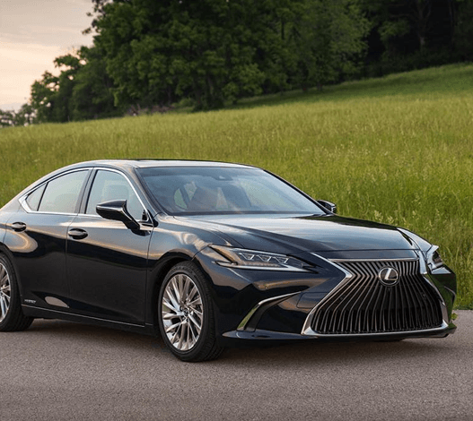 2020 Lexus ES 300h luxury vehicle